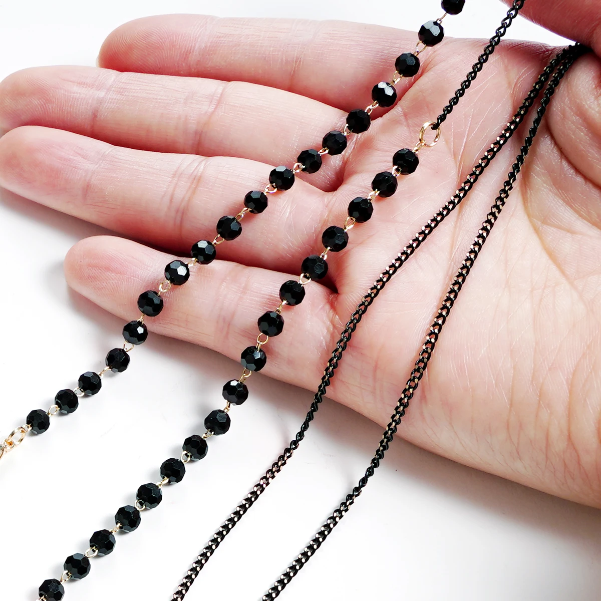 Skyrim Crystal Beaded Glasses Chain – Clear Zircon Eyewear Lanyard - Image 5